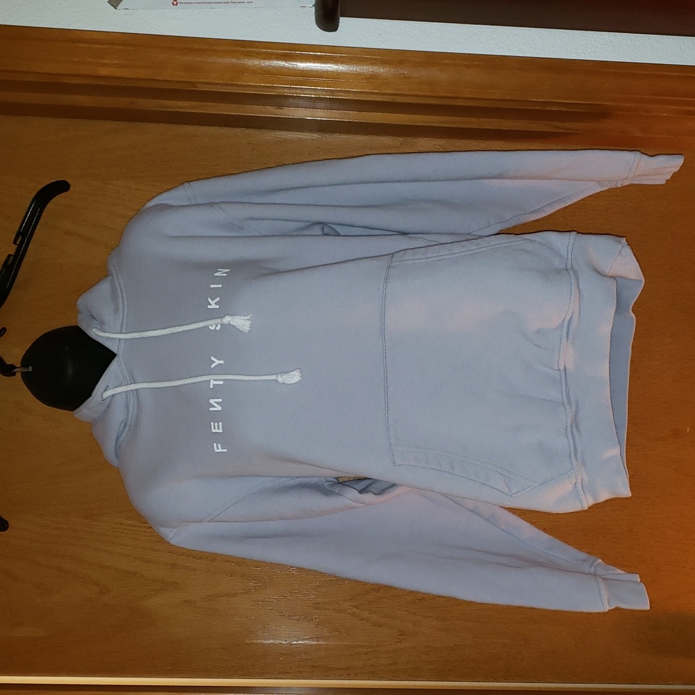 FENTY SKIN Gray/Light Purple Hoodie Sweatshirt Size Small
